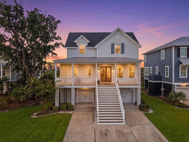 House for sale in Mount Pleasant, South Carolina