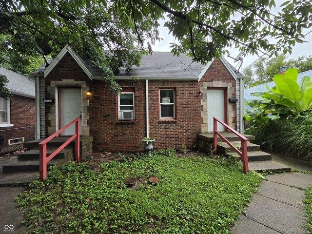 House for sale in Near Eastside, Camby