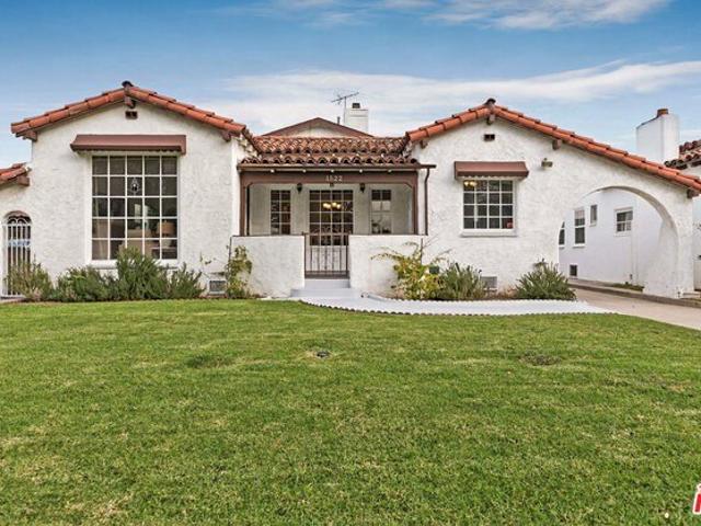 House for sale in Canoga Park, California