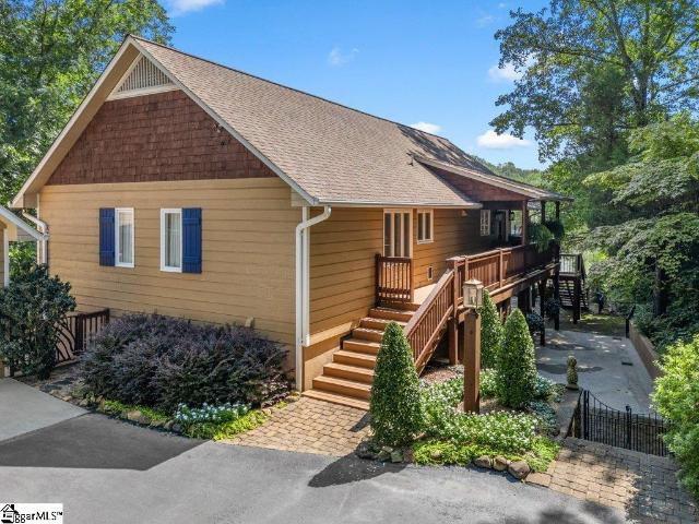 House for sale in Landrum, South Carolina