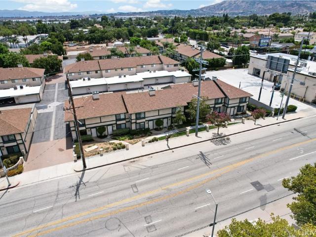 Townhouse for sale in Sylmar Neighborhood Council District, Canoga Park