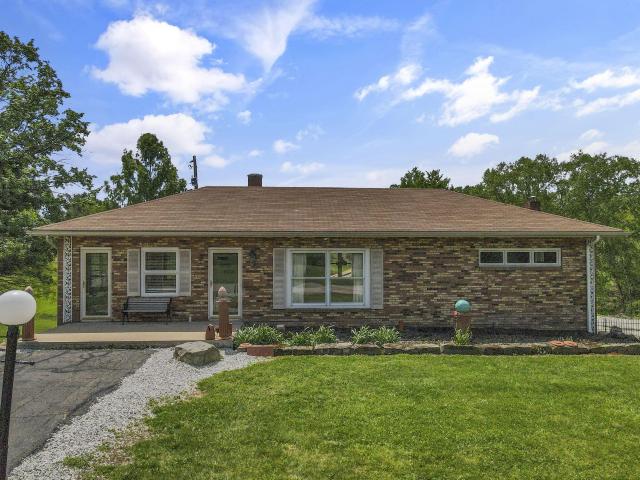 House for sale in Nelsonville, Ohio