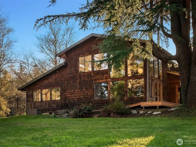 House for sale in Vashon, Washington