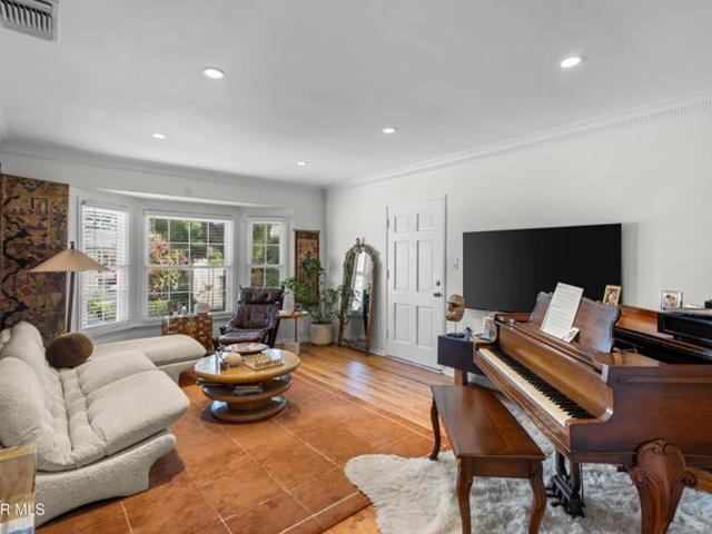 Condo for sale in Sherman Oaks Neighborhood Council District, Canoga Park