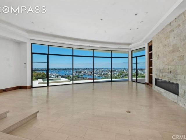 Property for rent in Corona Del Mar, California