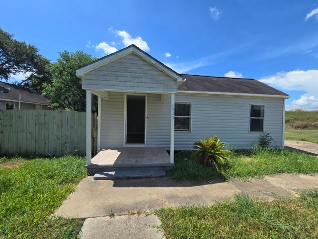 House for sale in Freeport, Texas