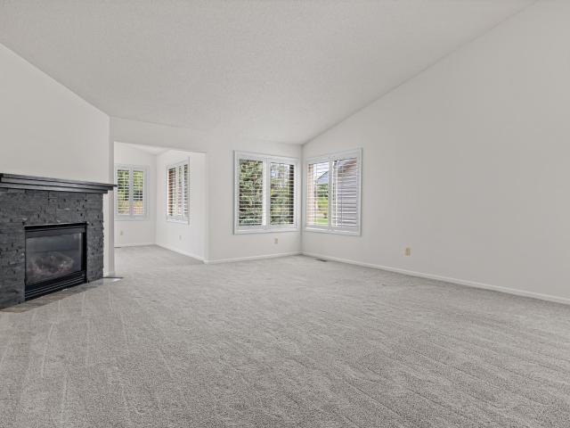Townhouse for sale in Coon Rapids, Minnesota