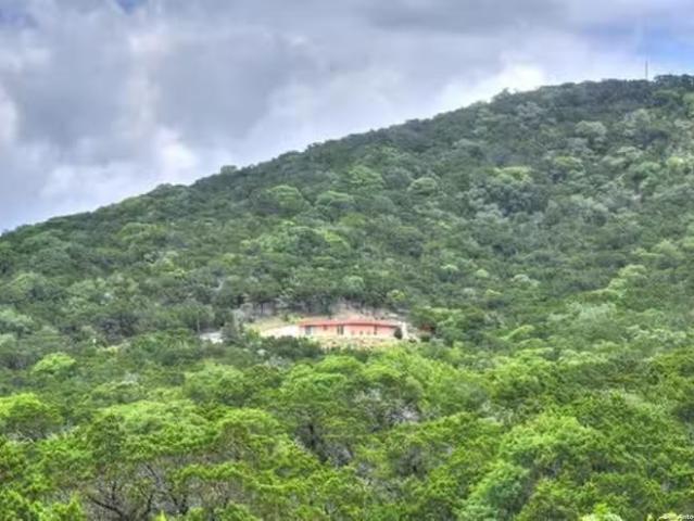 House for sale in Kerrville