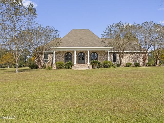 House for sale in Wiggins, Mississippi