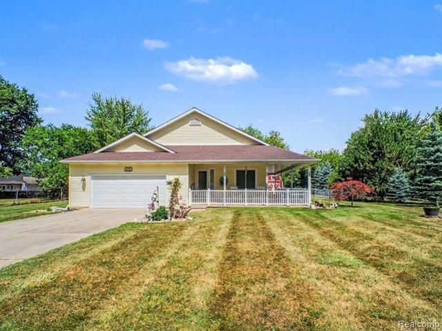 House for sale in Fenton, Michigan