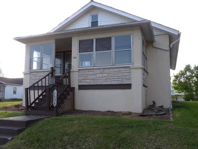 House for sale in Elkins, West Virginia