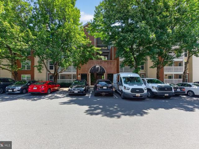 Condo for sale in Virginia