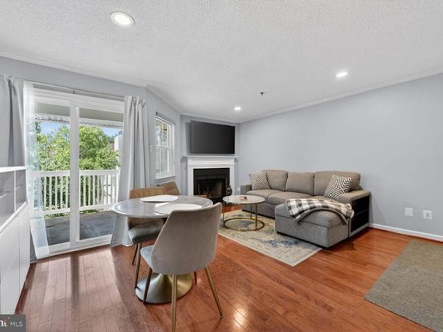 Condo for sale in Virginia