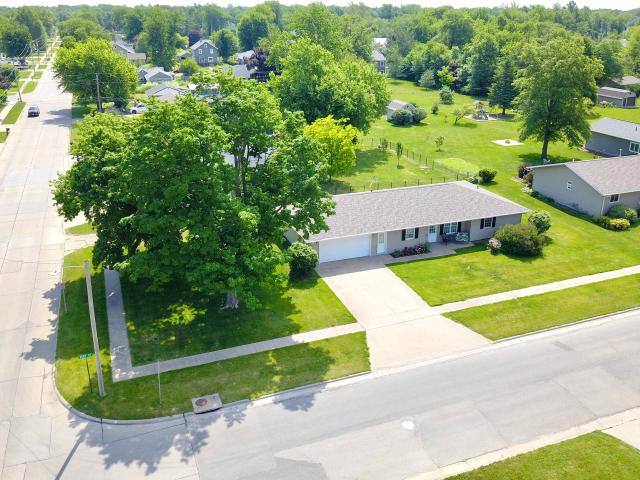 House for sale in Grinnell, Iowa