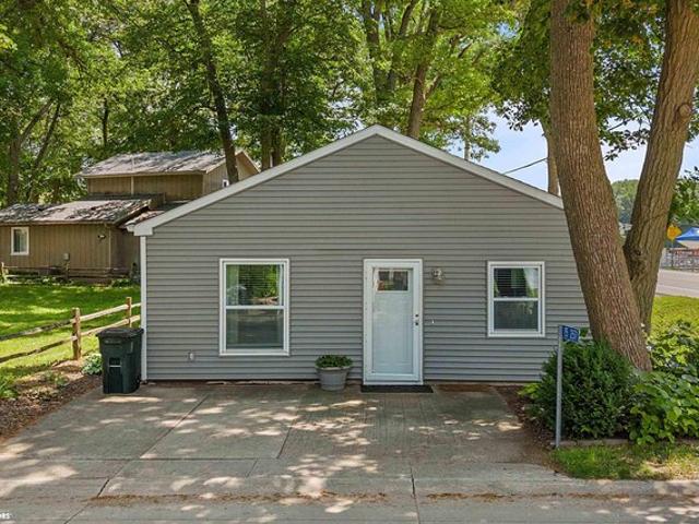 House for sale in Cerro Gordo, Iowa