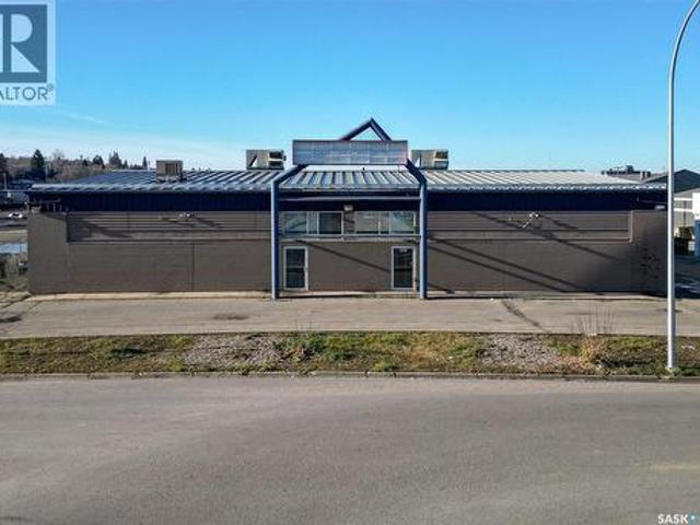 Commercial for rent in Prince Albert, Saskatchewan