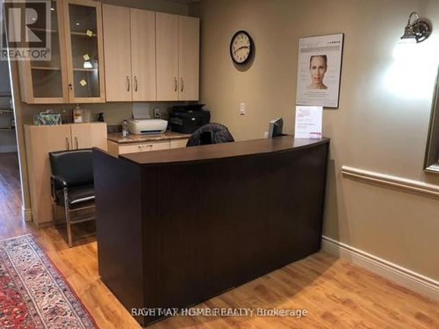 Commercial for sale in Etobicoke North, Toronto