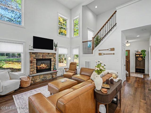 House for sale in Pocono Pines, Tobyhanna Township