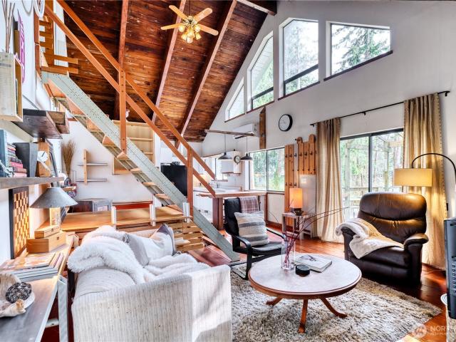 House for sale in Point Roberts, Washington