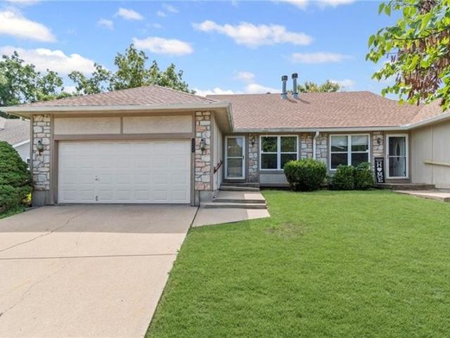 Townhouse for sale in Independence, Missouri