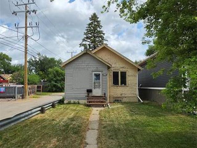 House for sale in North Central, Regina