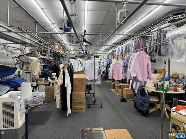 Commercial for sale in North Brunswick, New Jersey
