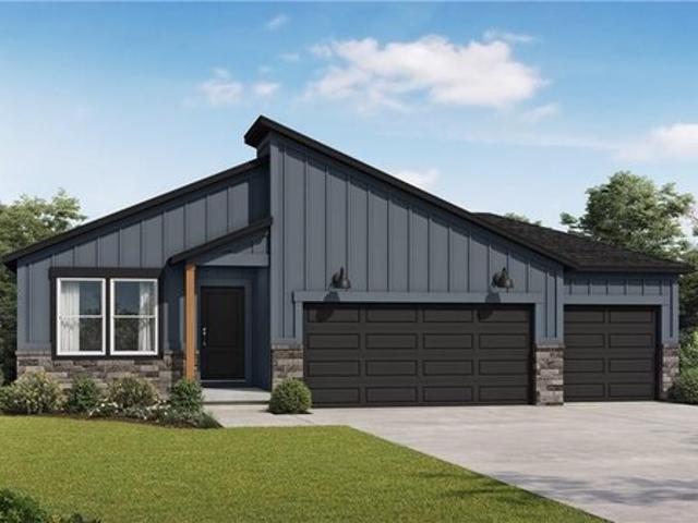 House for sale in Raymore, Missouri