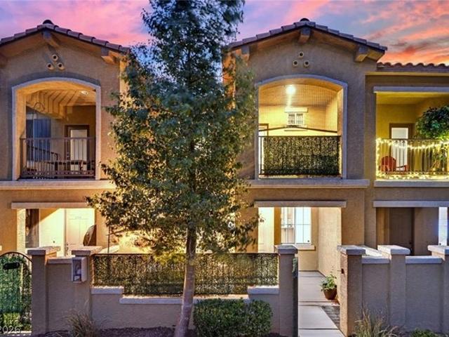 Townhouse for sale in Henderson, Nevada