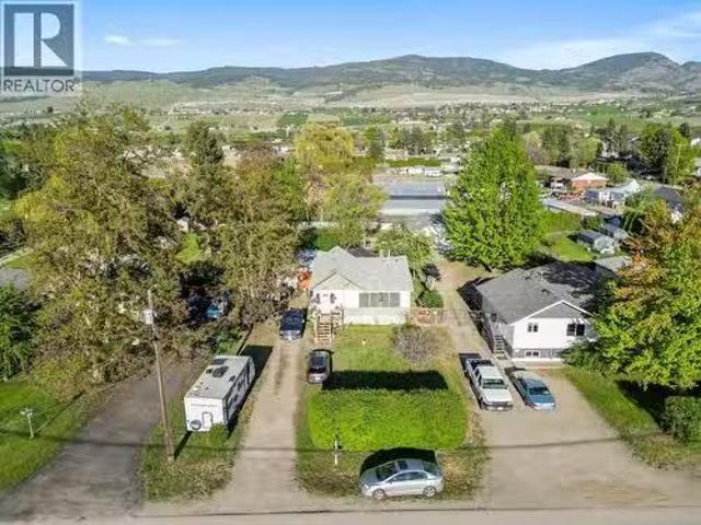 House for sale in Winfield, British Columbia
