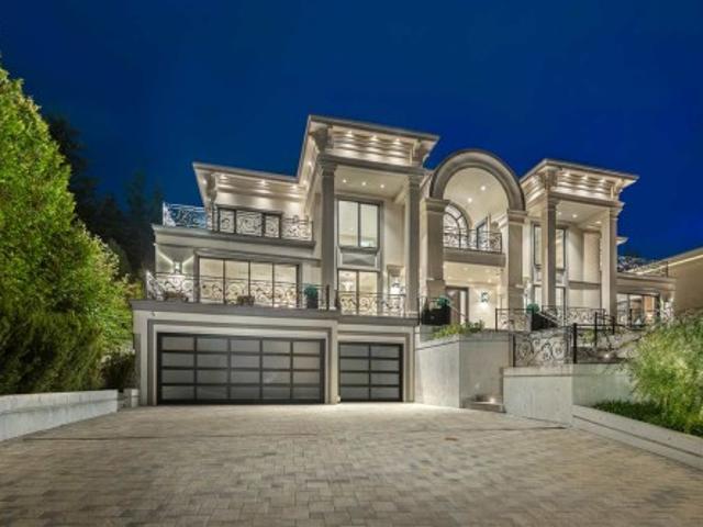 House for sale in West Vancouver, British Columbia