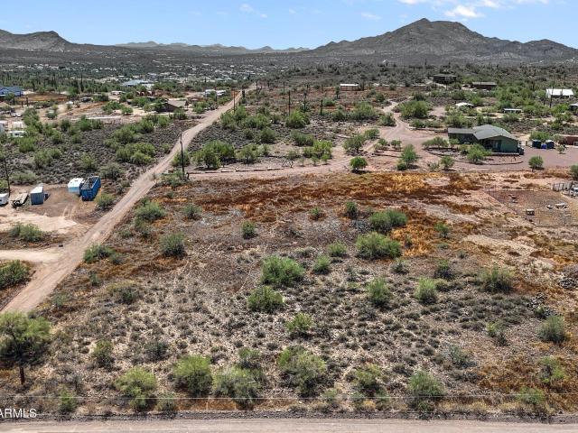Land for sale in New River, Arizona
