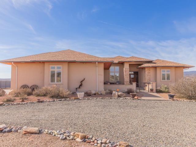 House for sale in Whitewater, Colorado