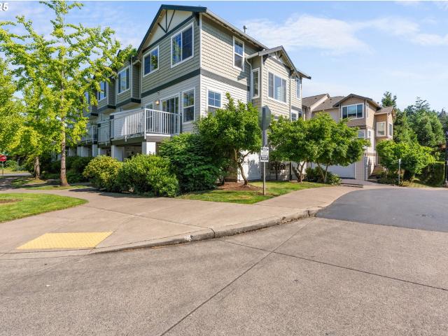 Condo for sale in Beaverton
