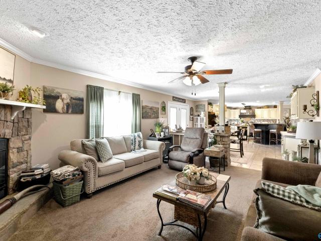 House for sale in Crossroad, Section