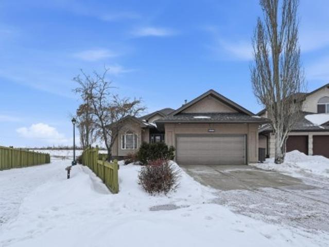House for sale in Wedgewood, Alberta