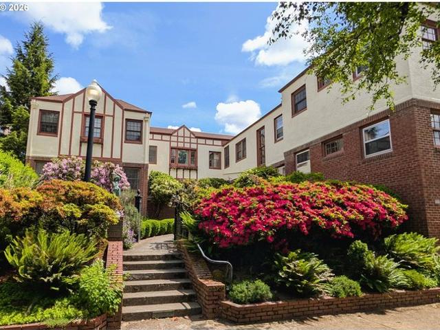 Condo for sale in Oregonia