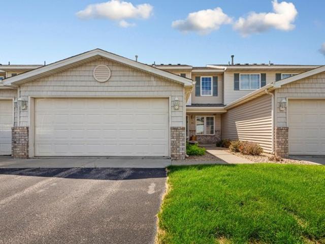 Townhouse for sale in New Prague, Minnesota