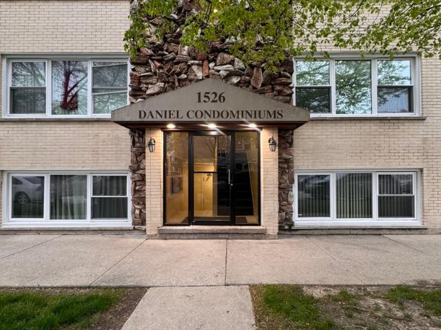 Condo for sale in Cicero, Illinois