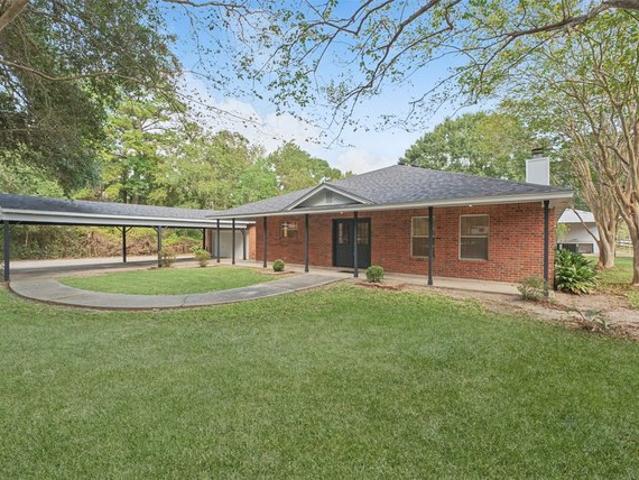 House for sale in Montgomery, Texas