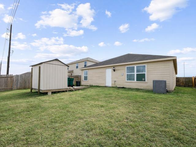 Property for rent in Rosharon, Texas