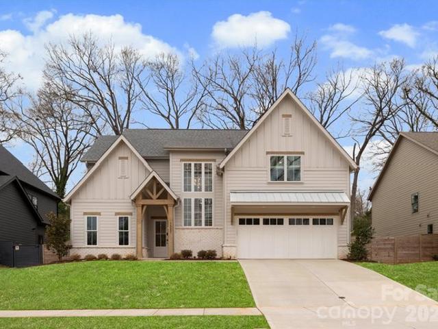 House for sale in Mecklenburg, North Carolina