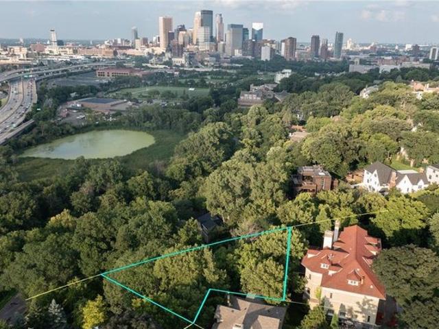 Land for sale in Lowry Hill, Minneapolis