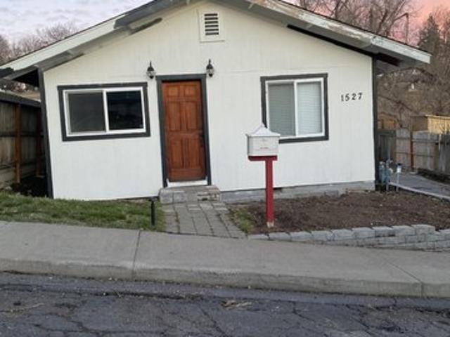 House for sale in Oregonia