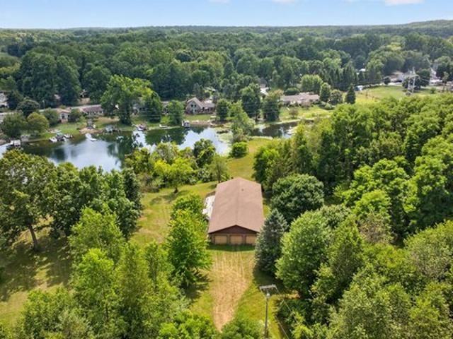 House for sale in Brooklyn, Jackson County