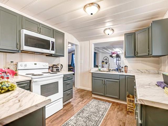 House for sale in Rio Nido, California