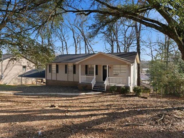 House for sale in Midfield, Alabama