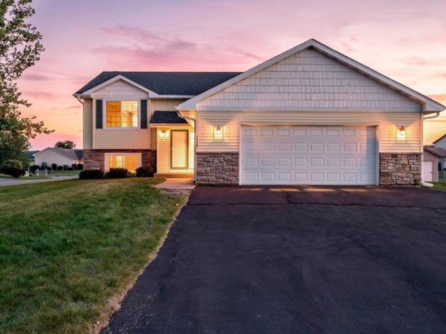 House for sale in Saint Croix, Wisconsin
