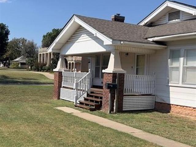 House for sale in Chickasha, Grady County