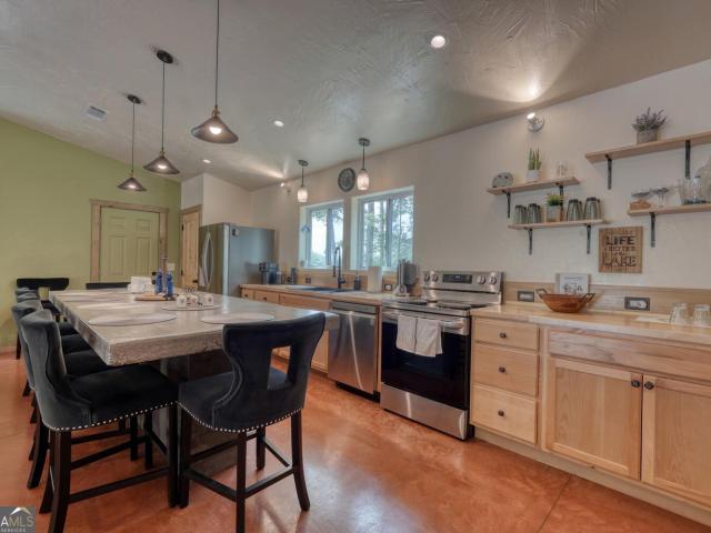 House for sale in Hiawassee, Georgia
