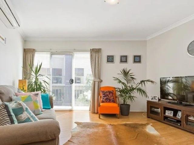 Apartment for rent in Cockburn, Western Australia